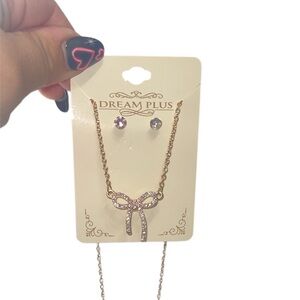 Gold Bow Necklace and Earring Set